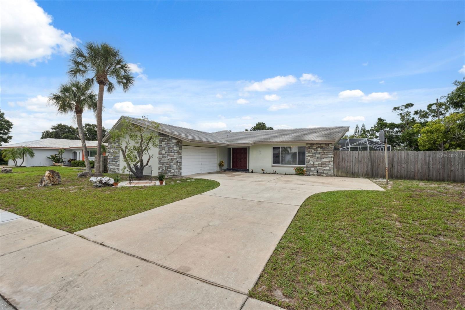 Image 47 of 48 For 13986 Bonnie Brae Drive
