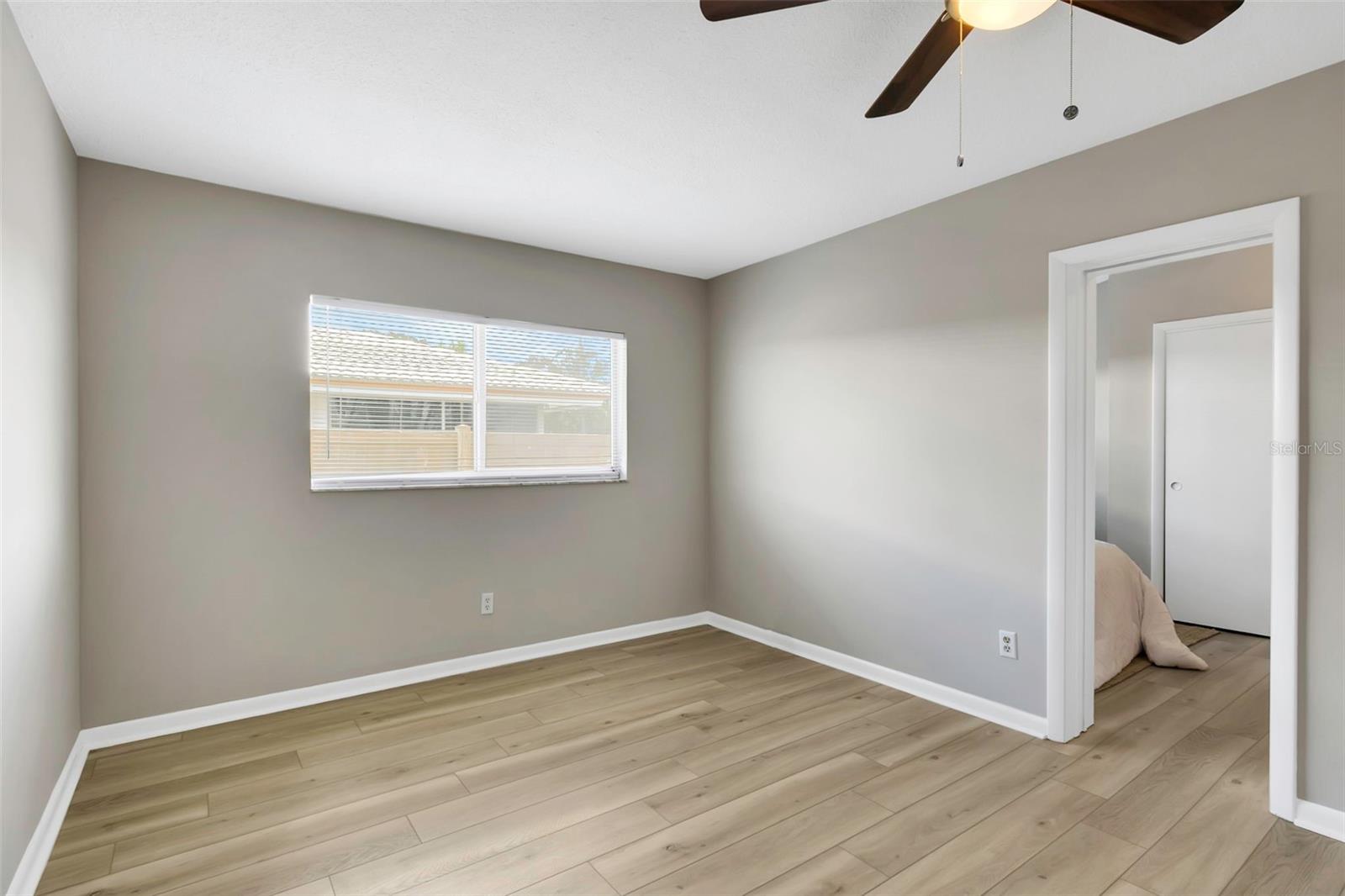 Image 52 of 86 For 13986 Bonnie Brae Drive