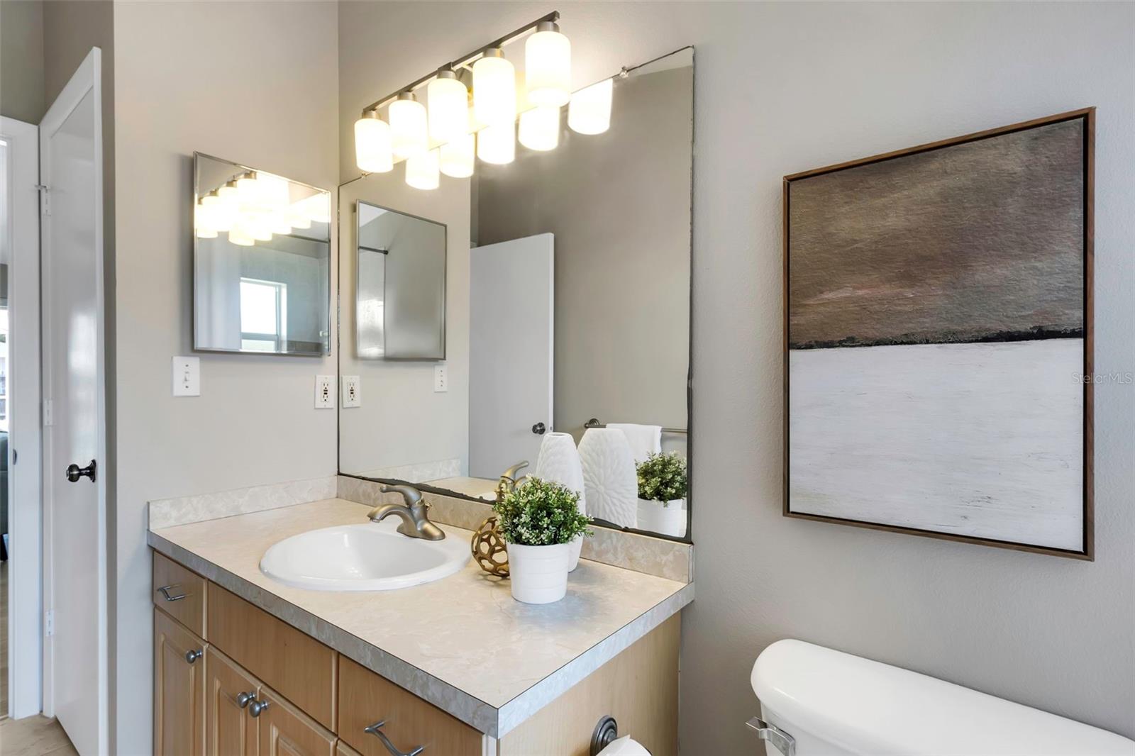 Image 63 of 86 For 13986 Bonnie Brae Drive