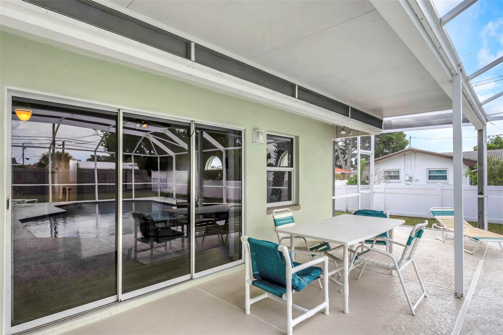 Image 77 of 86 For 13986 Bonnie Brae Drive