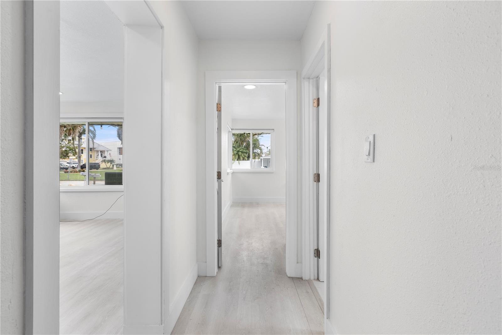 Image 19 of 49 For 14060 Miramar Avenue