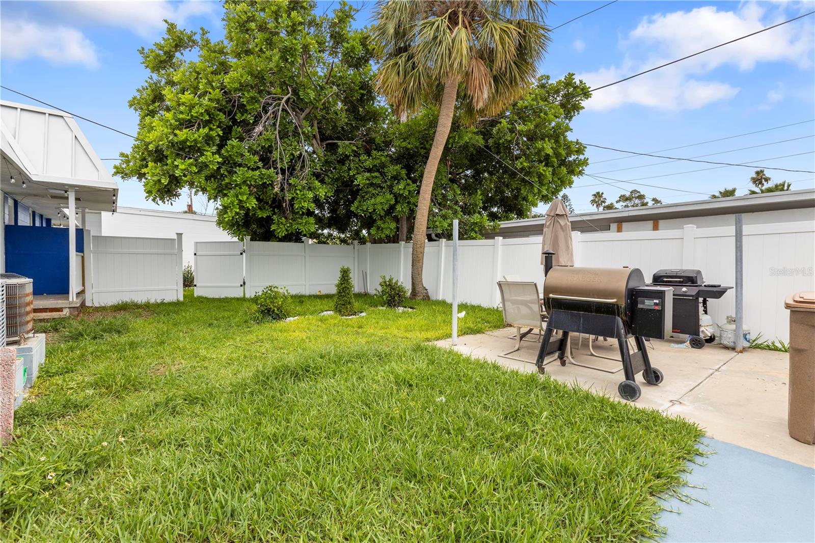 Image 46 of 49 For 14060 Miramar Avenue
