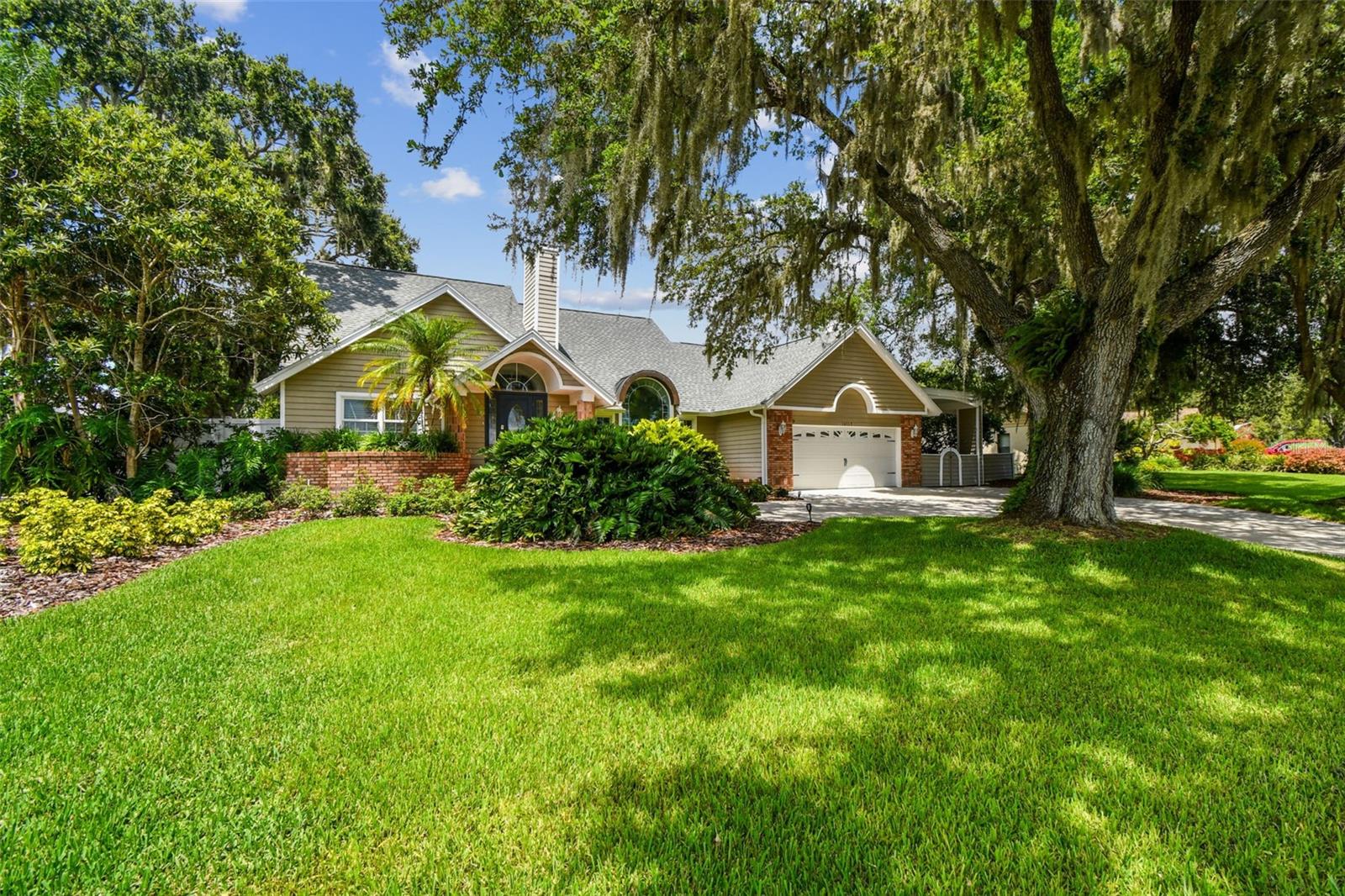 Details for 10517 Lake Williams Drive, ODESSA, FL 33556