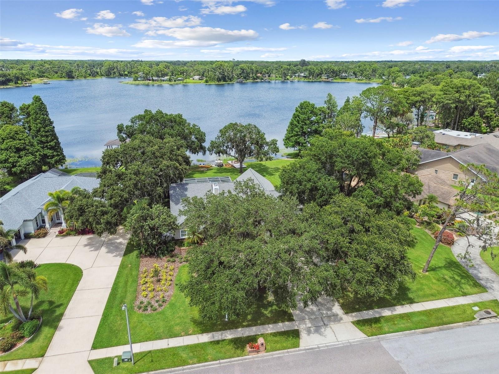Image 89 of 98 For 10517 Lake Williams Drive