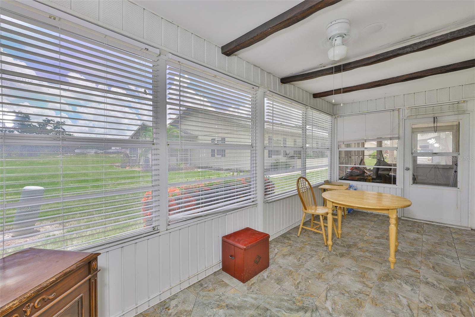 Image 11 of 55 For 1905 Canterbury Lane 17