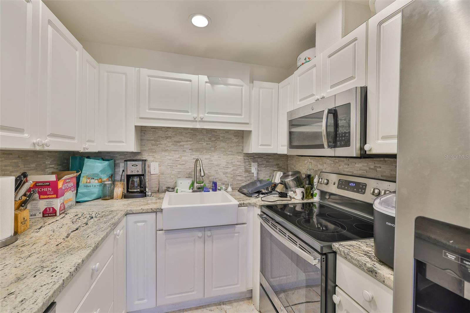 Image 13 of 55 For 1905 Canterbury Lane 17