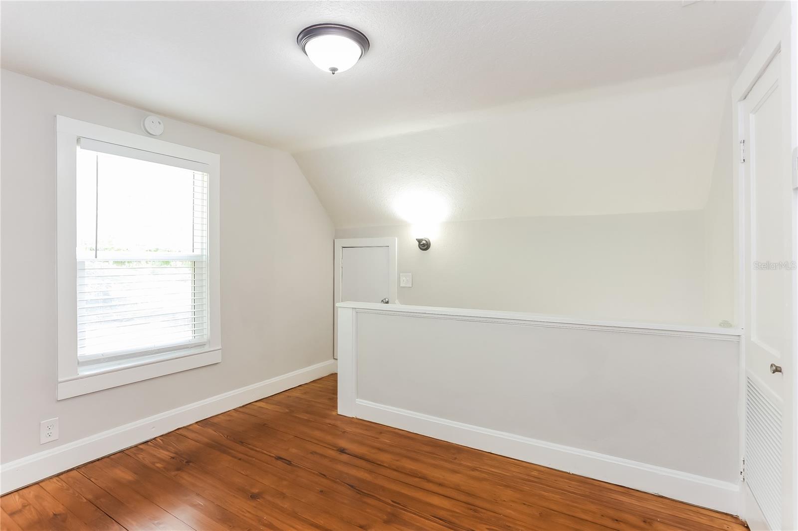Image 13 of 17 For 4571 Park Street