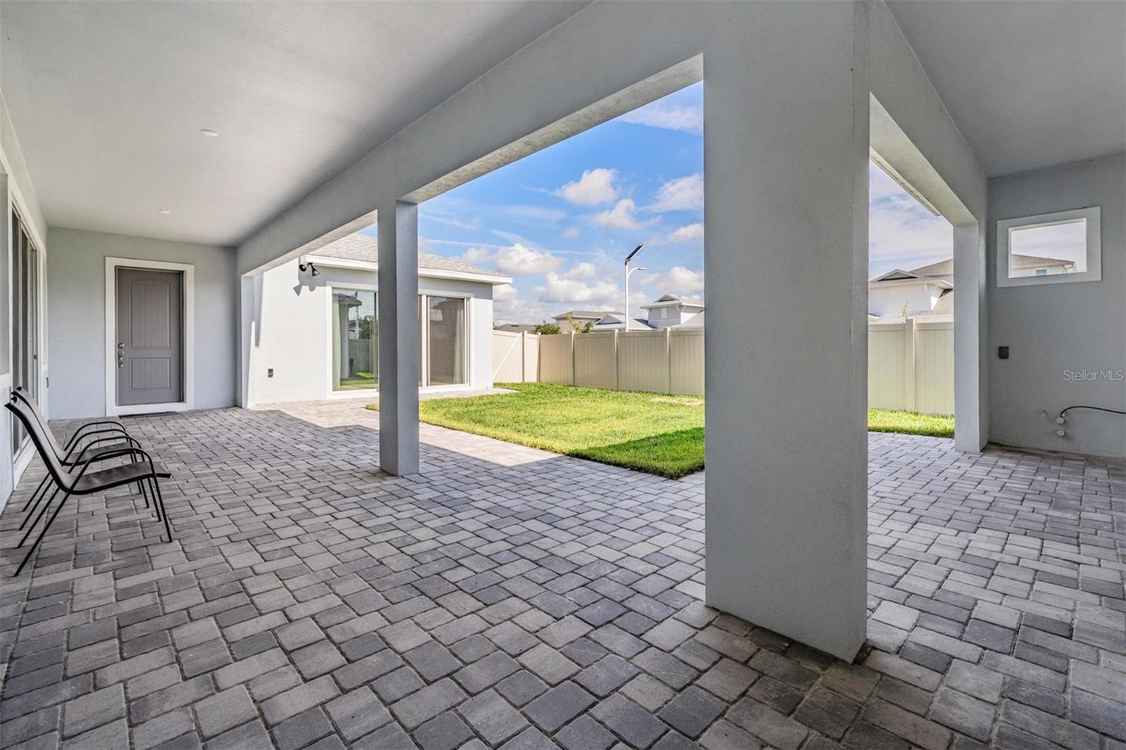 Image 11 of 81 For 8310 Ivy Stark Boulevard