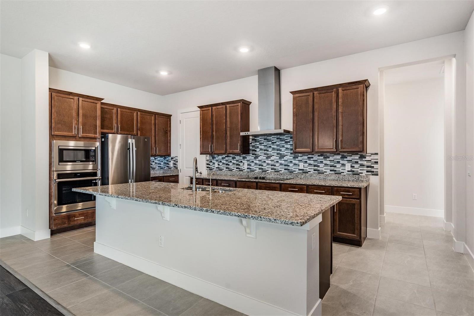 Image 18 of 81 For 8310 Ivy Stark Boulevard