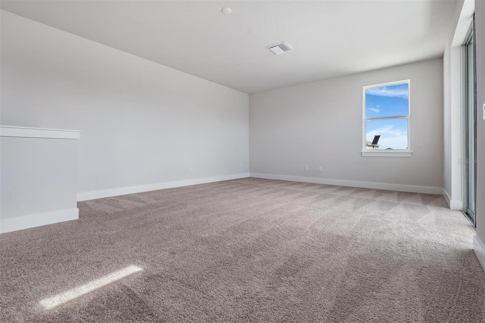 Image 39 of 81 For 8310 Ivy Stark Boulevard