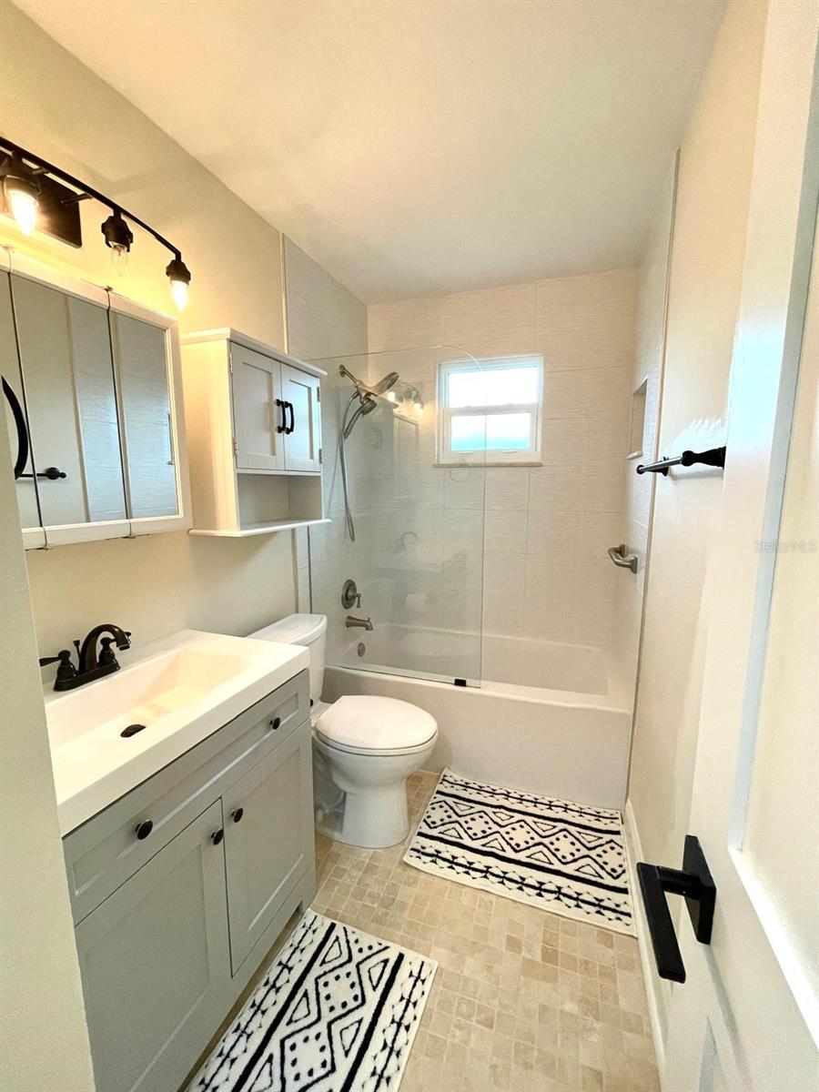 Image 11 of 31 For 2915 Avenue C