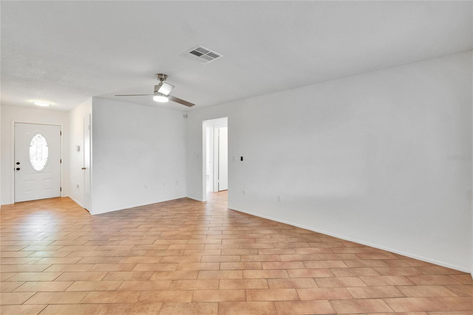 Image 12 of 58 For 1695 Orangecrest Avenue