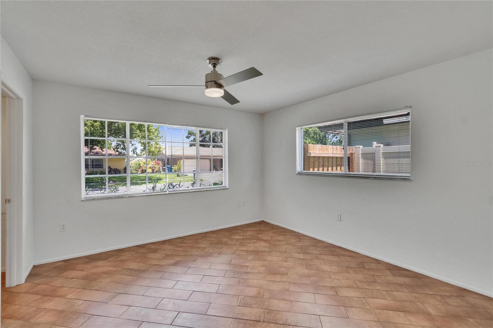 Image 15 of 58 For 1695 Orangecrest Avenue
