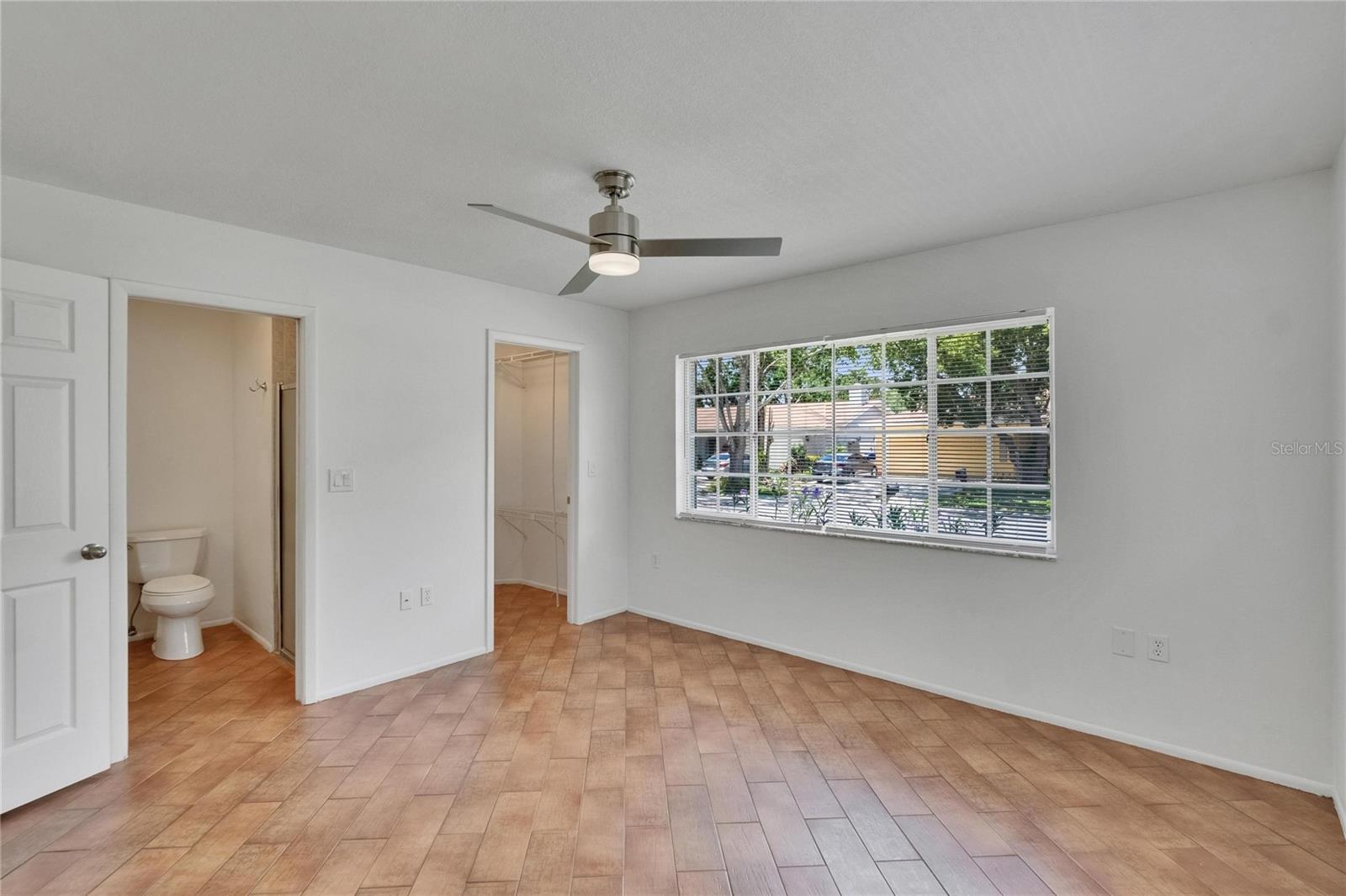 Image 16 of 58 For 1695 Orangecrest Avenue