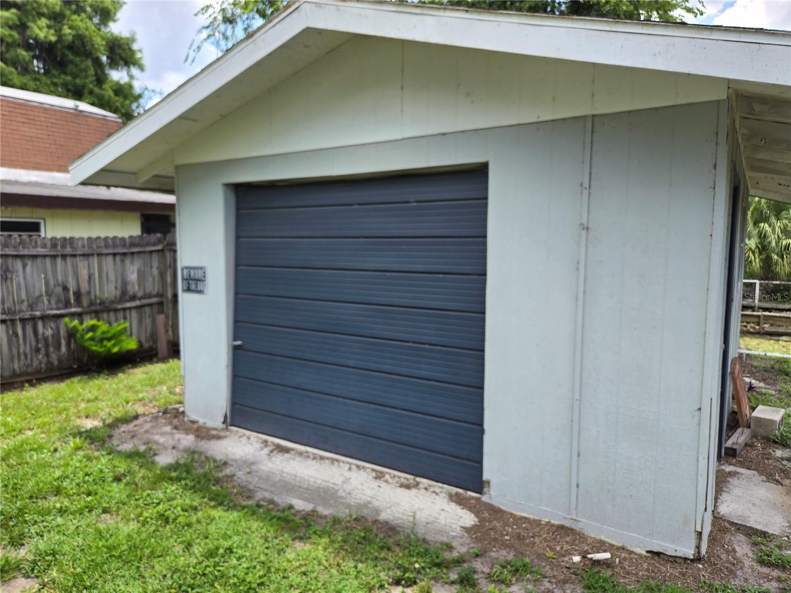 Image 10 of 17 For 753 Cr 477a  