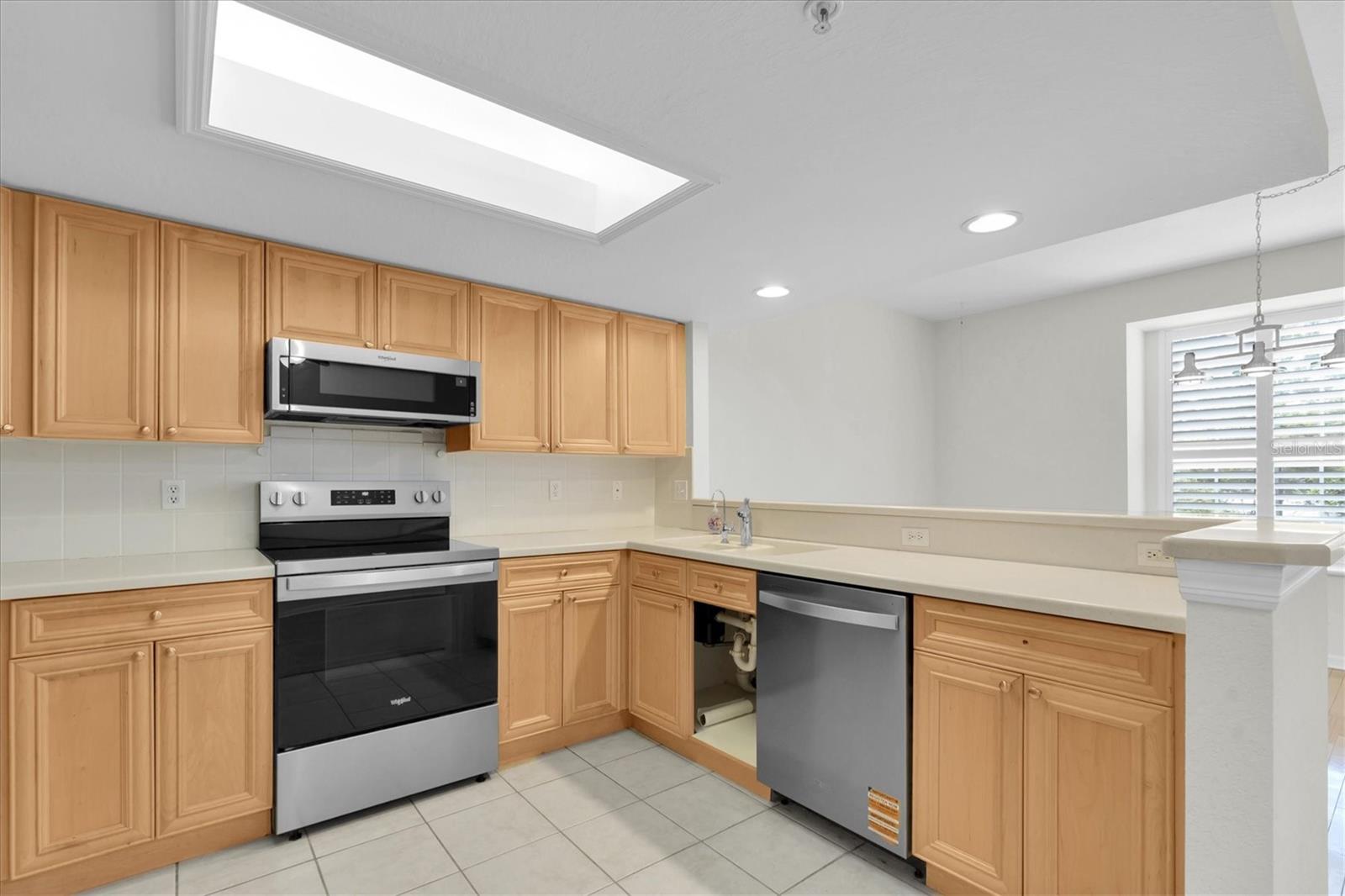 Image 11 of 48 For 1359 Curlew Road
