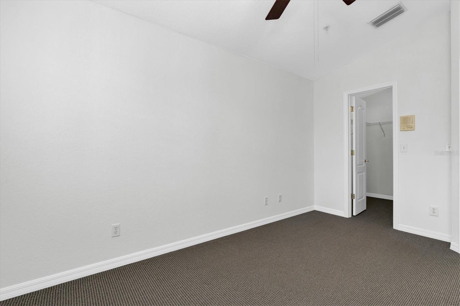 Image 33 of 48 For 1359 Curlew Road