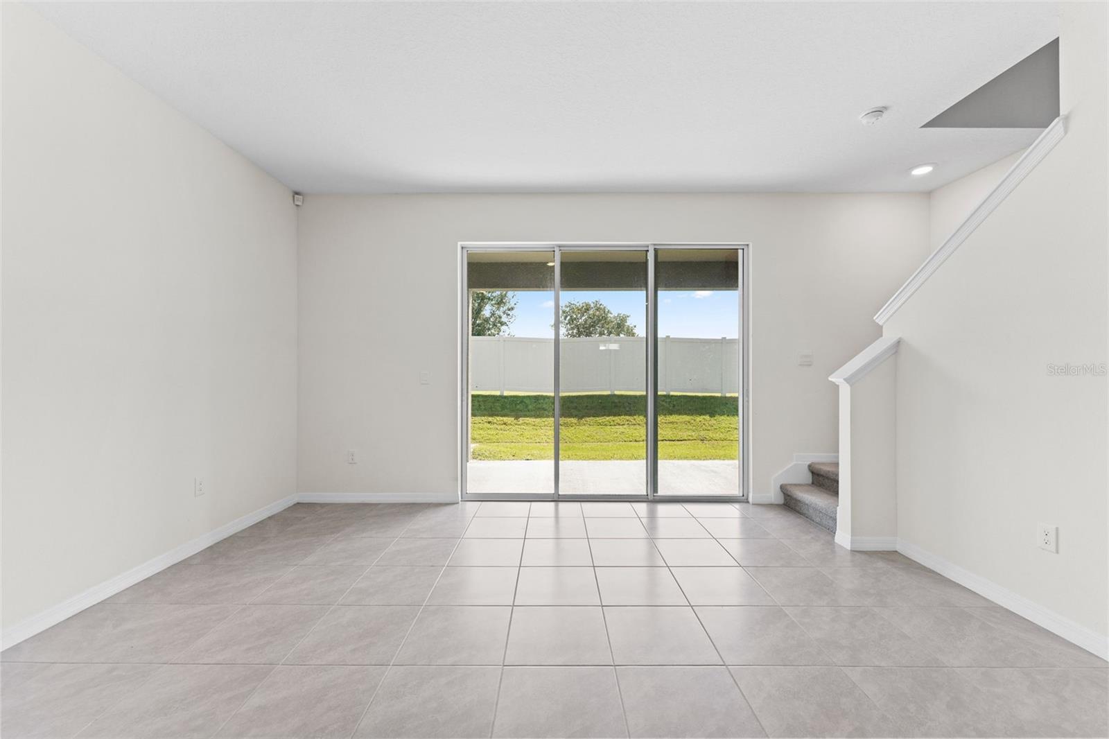 Image 16 of 42 For 9267 Rock Harbour Way