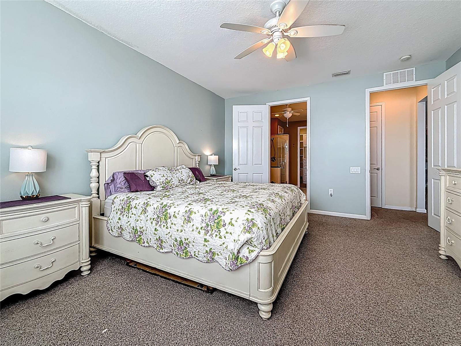 Image 11 of 71 For 7905 Seminole Boulevard 3303