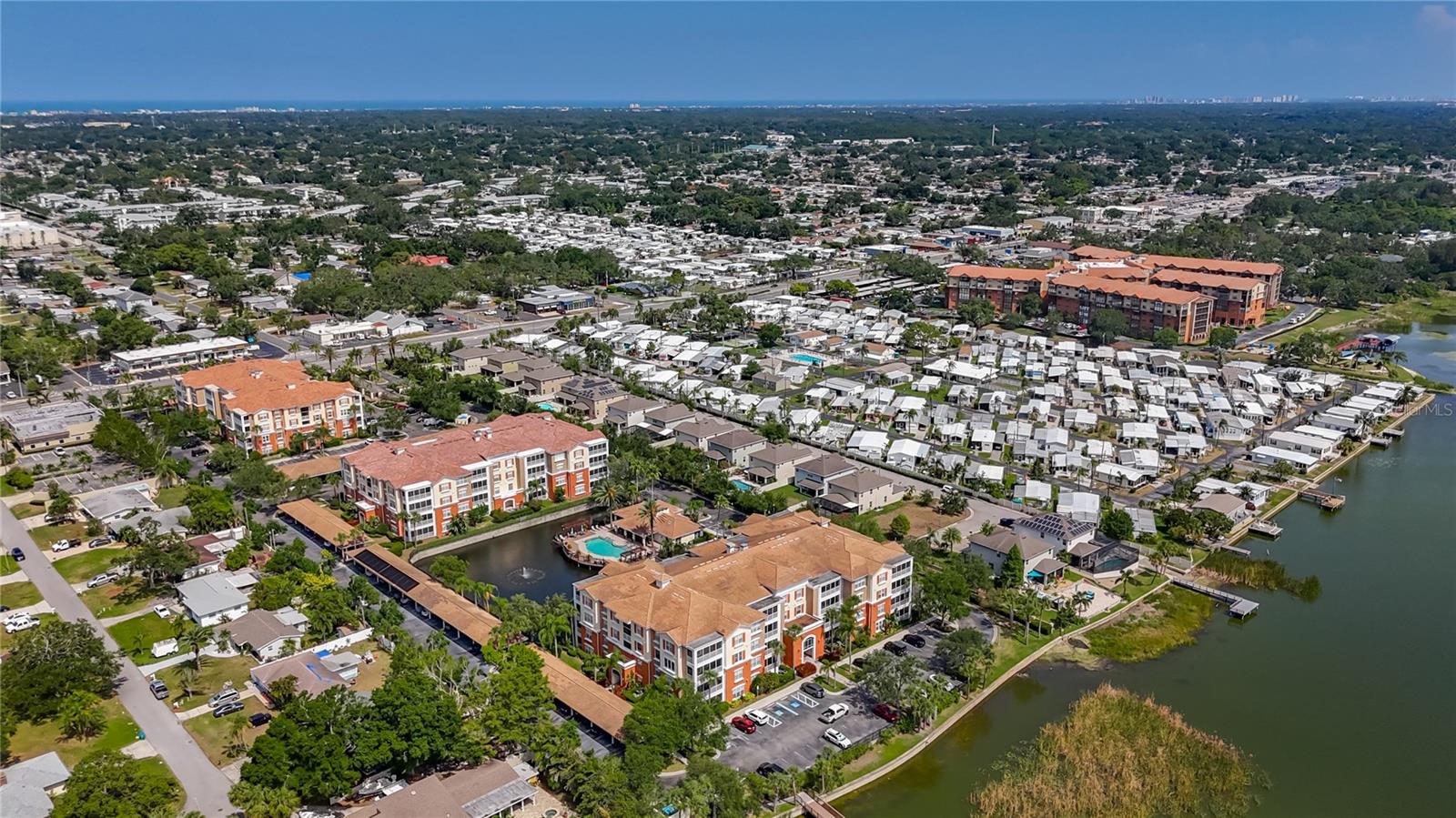 Image 22 of 71 For 7905 Seminole Boulevard 3303