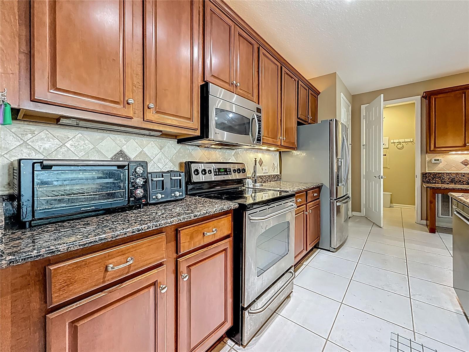 Image 26 of 71 For 7905 Seminole Boulevard 3303