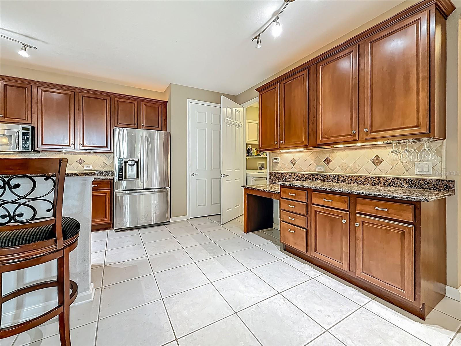 Image 31 of 71 For 7905 Seminole Boulevard 3303