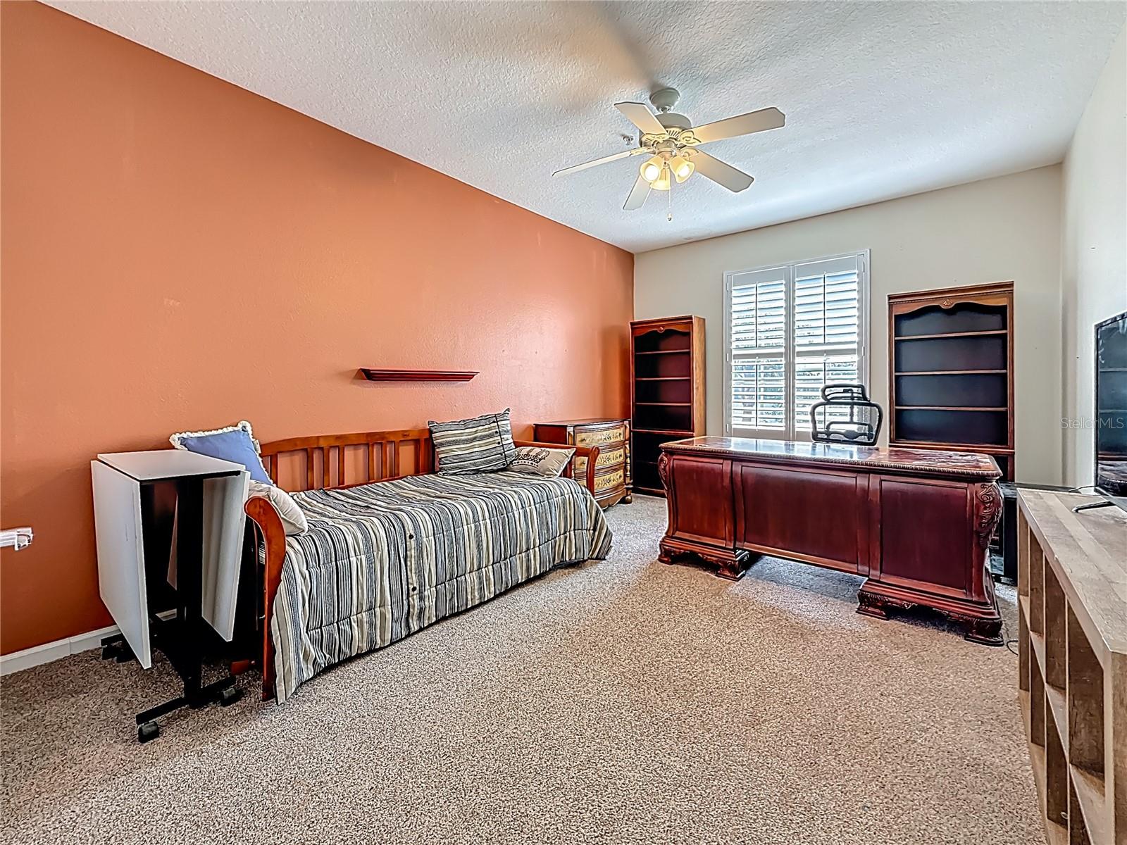 Image 45 of 71 For 7905 Seminole Boulevard 3303