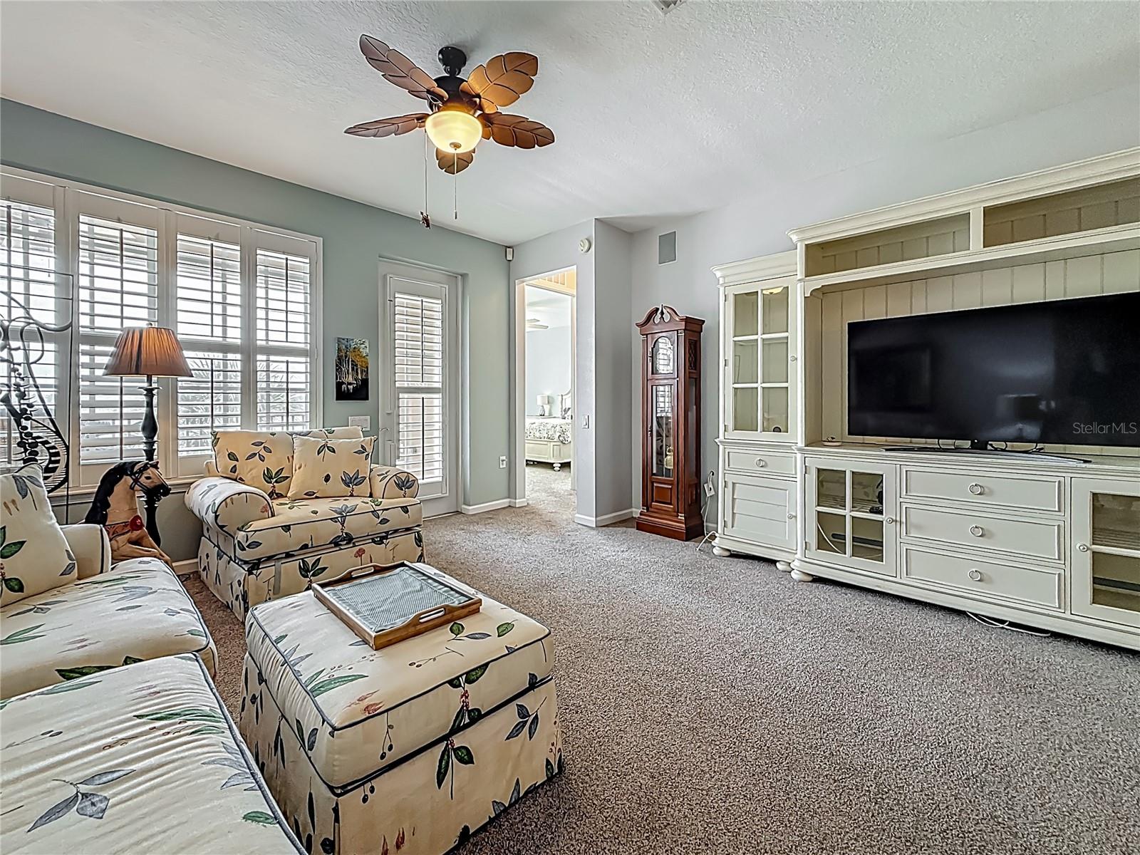 Image 8 of 71 For 7905 Seminole Boulevard 3303