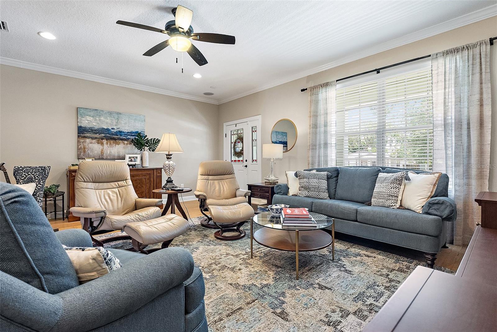 Image 3 of 45 For 225 49th Avenue N