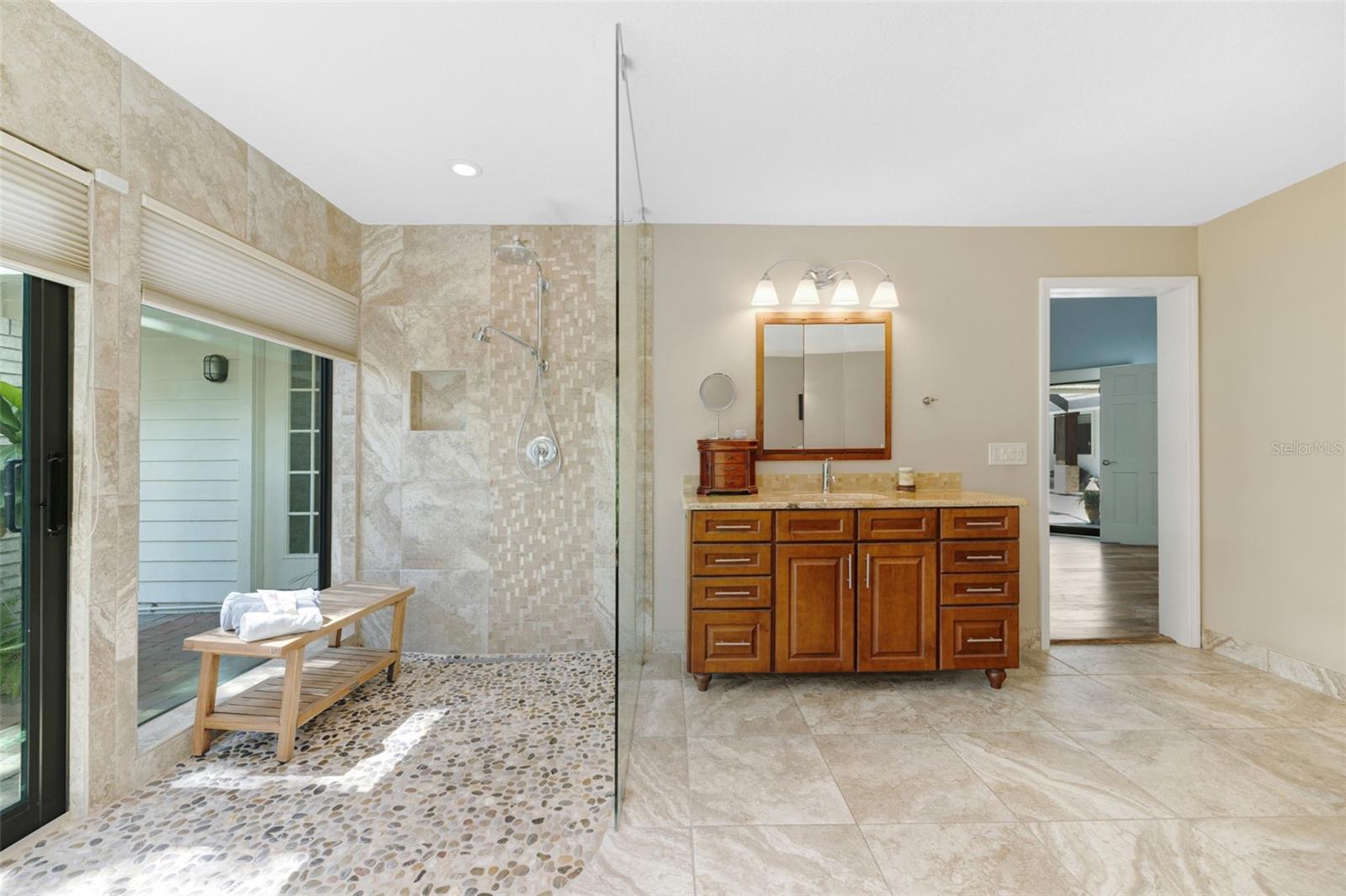 Image 19 of 52 For 6605 Seabird Way