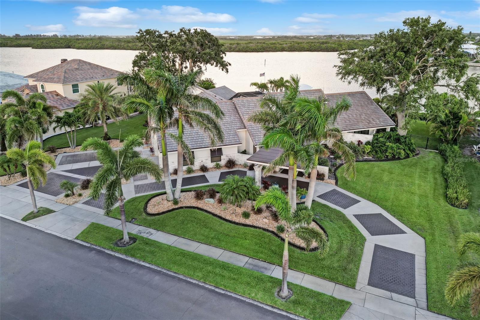 Image 49 of 52 For 6605 Seabird Way