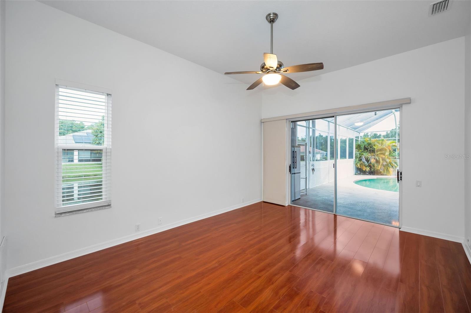 Image 19 of 39 For 3612 Covington Drive