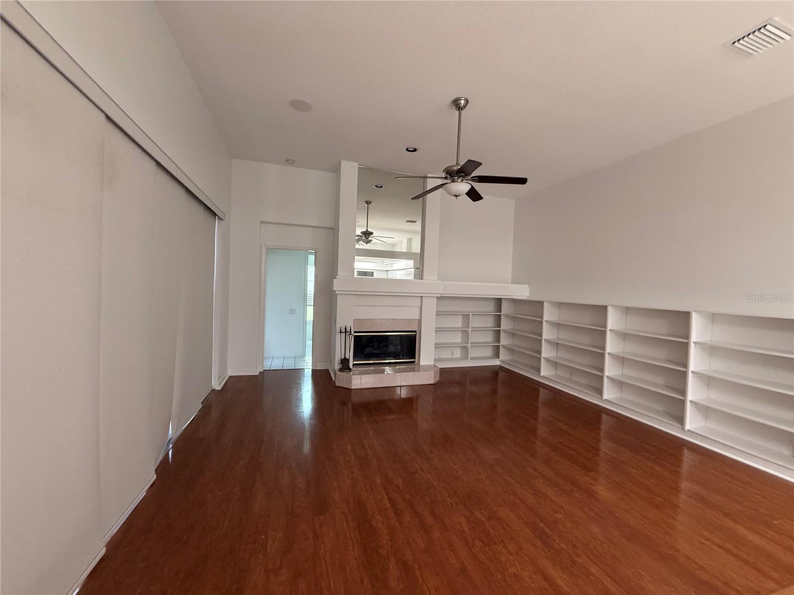 Image 4 of 39 For 3612 Covington Drive