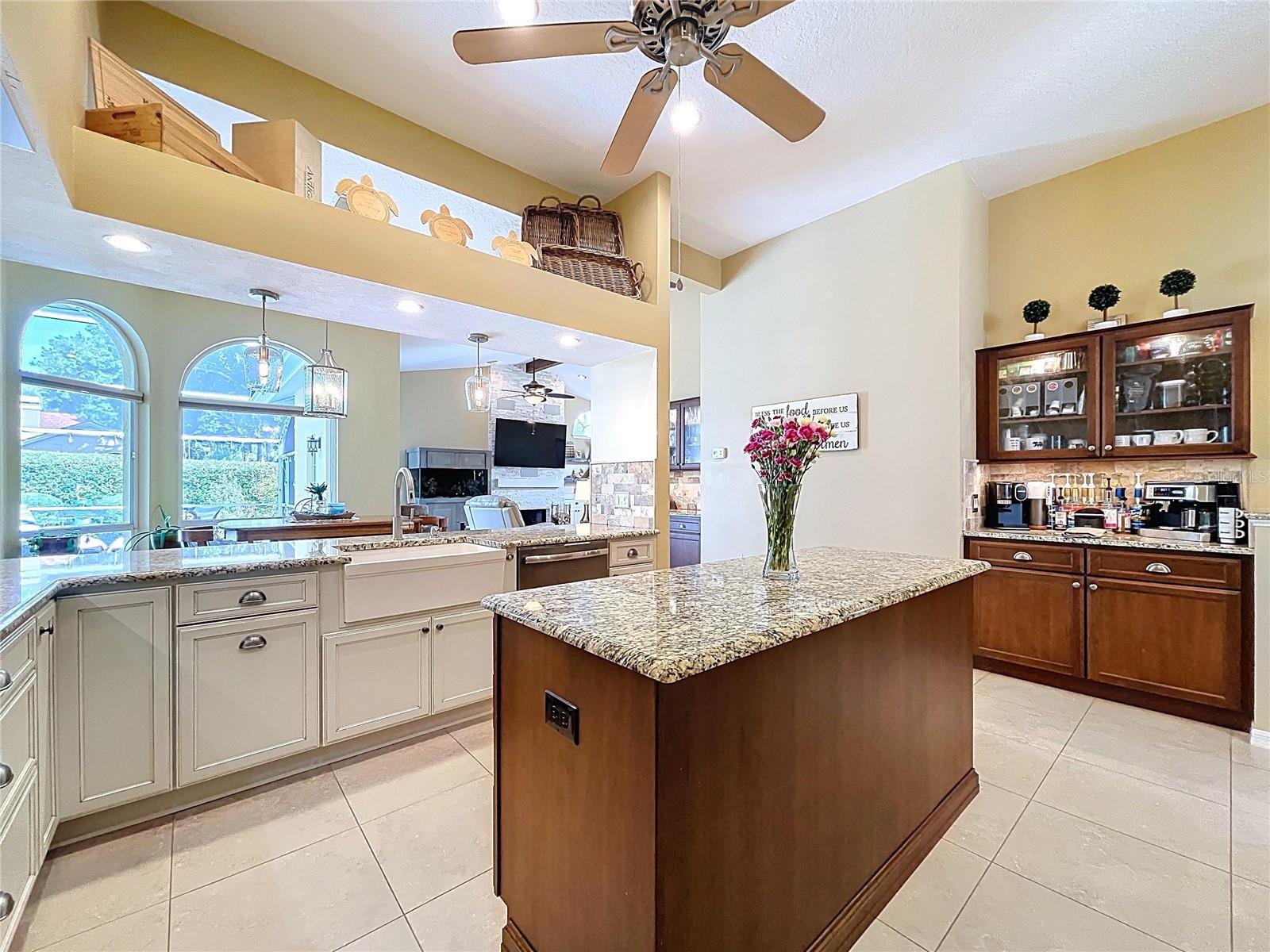 Image 11 of 48 For 1358 Forestedge Boulevard