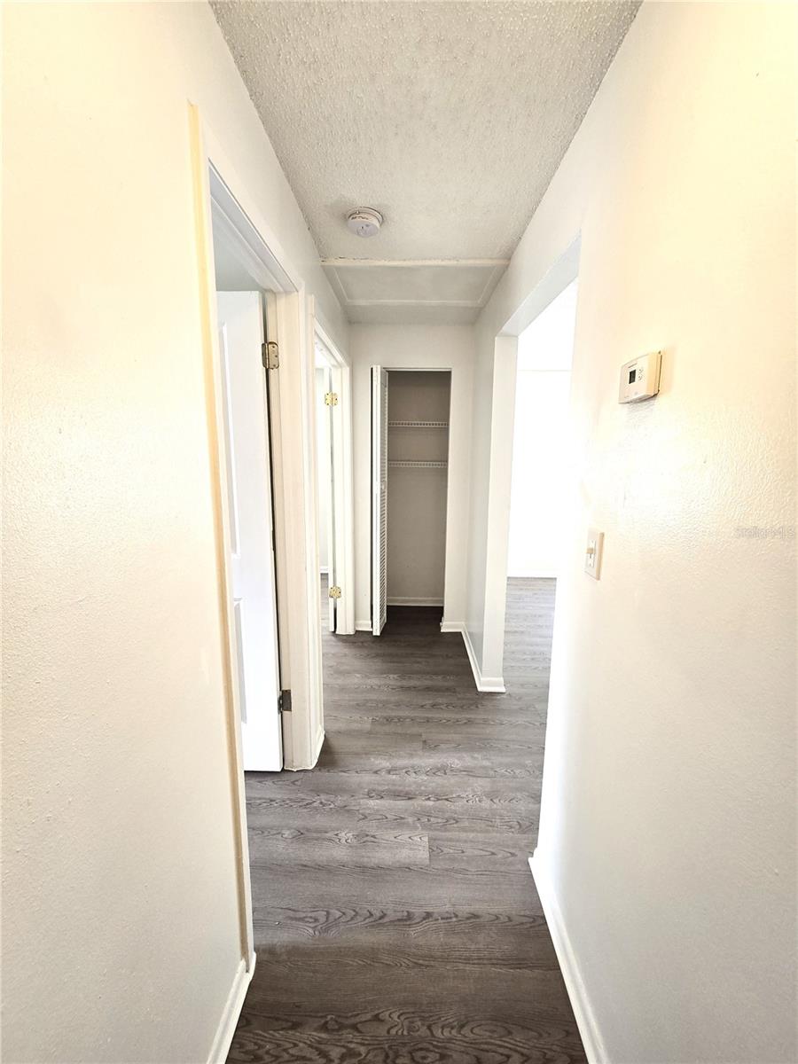 Image 14 of 18 For 13714 20th Street D
