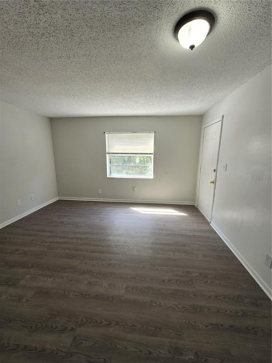 Image 7 of 18 For 13714 20th Street D