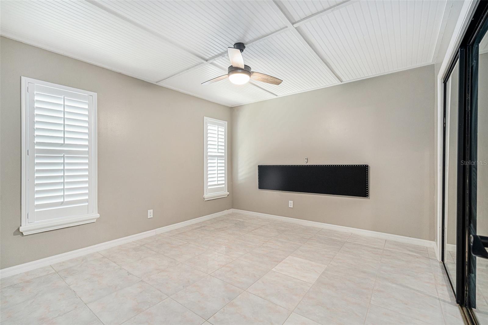 Image 19 of 40 For 9909 San Diego Way