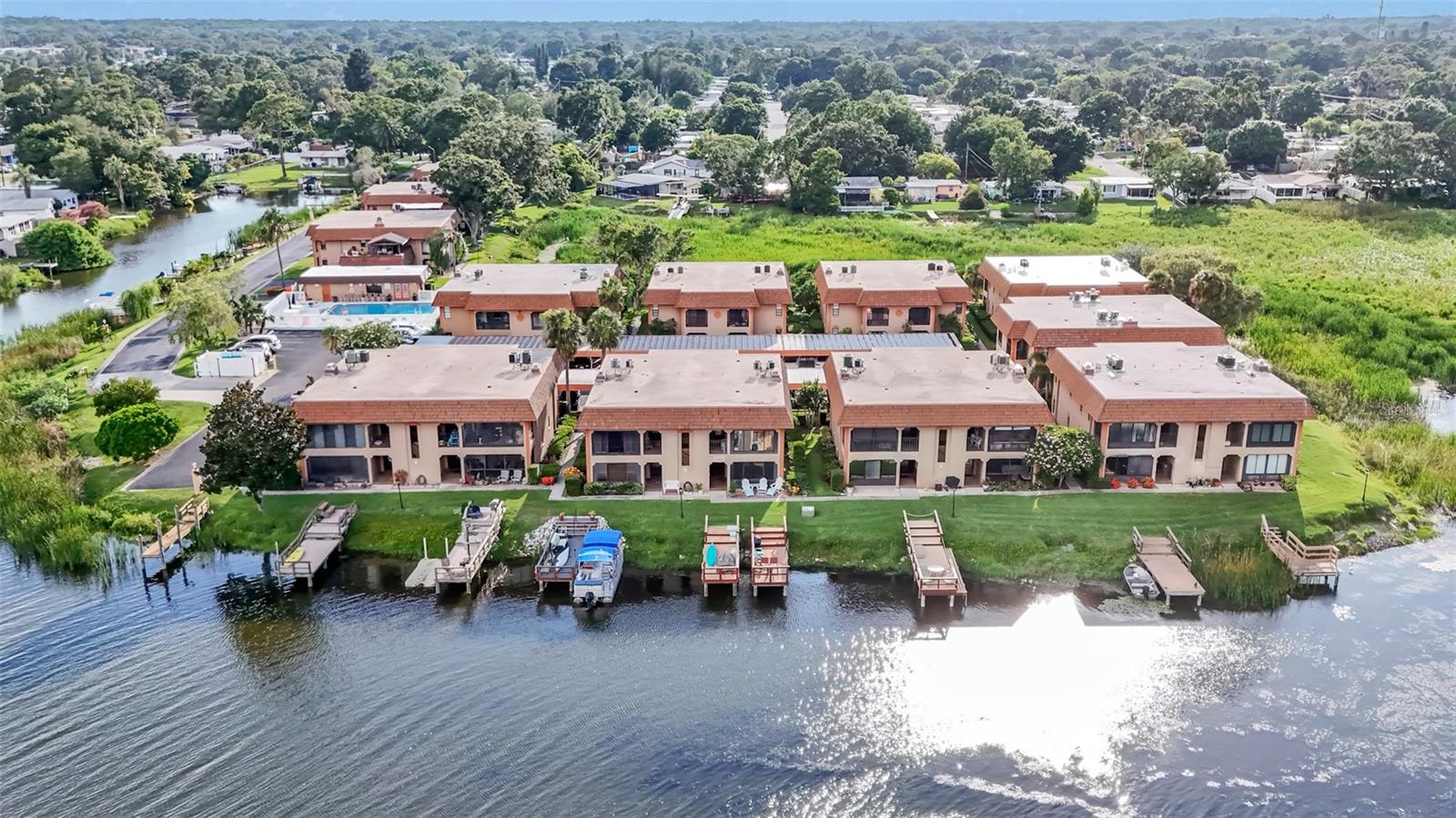 Image 38 of 39 For 10192 Seminole Island Drive