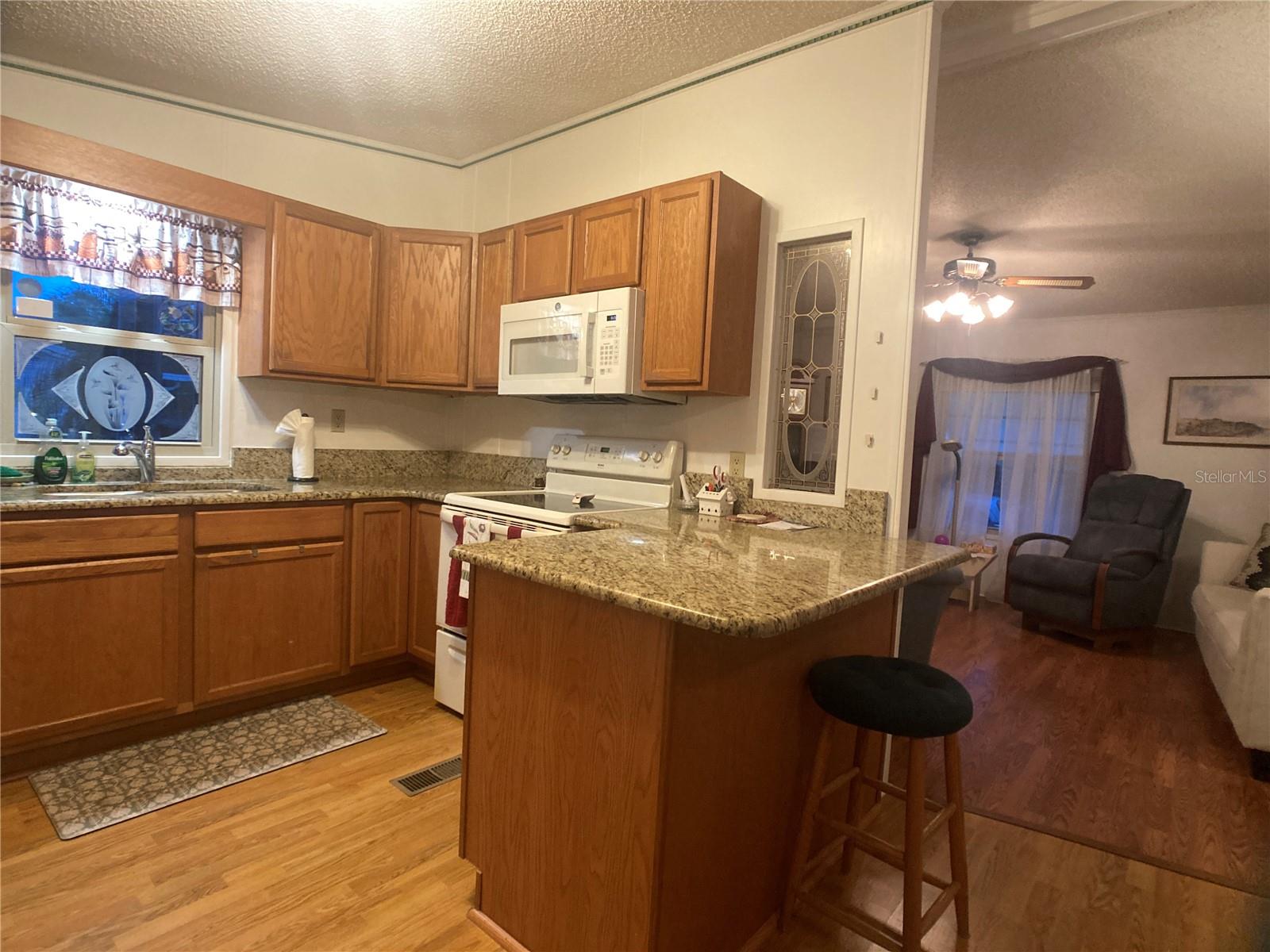Image 15 of 32 For 1710 7th Street Sw 39