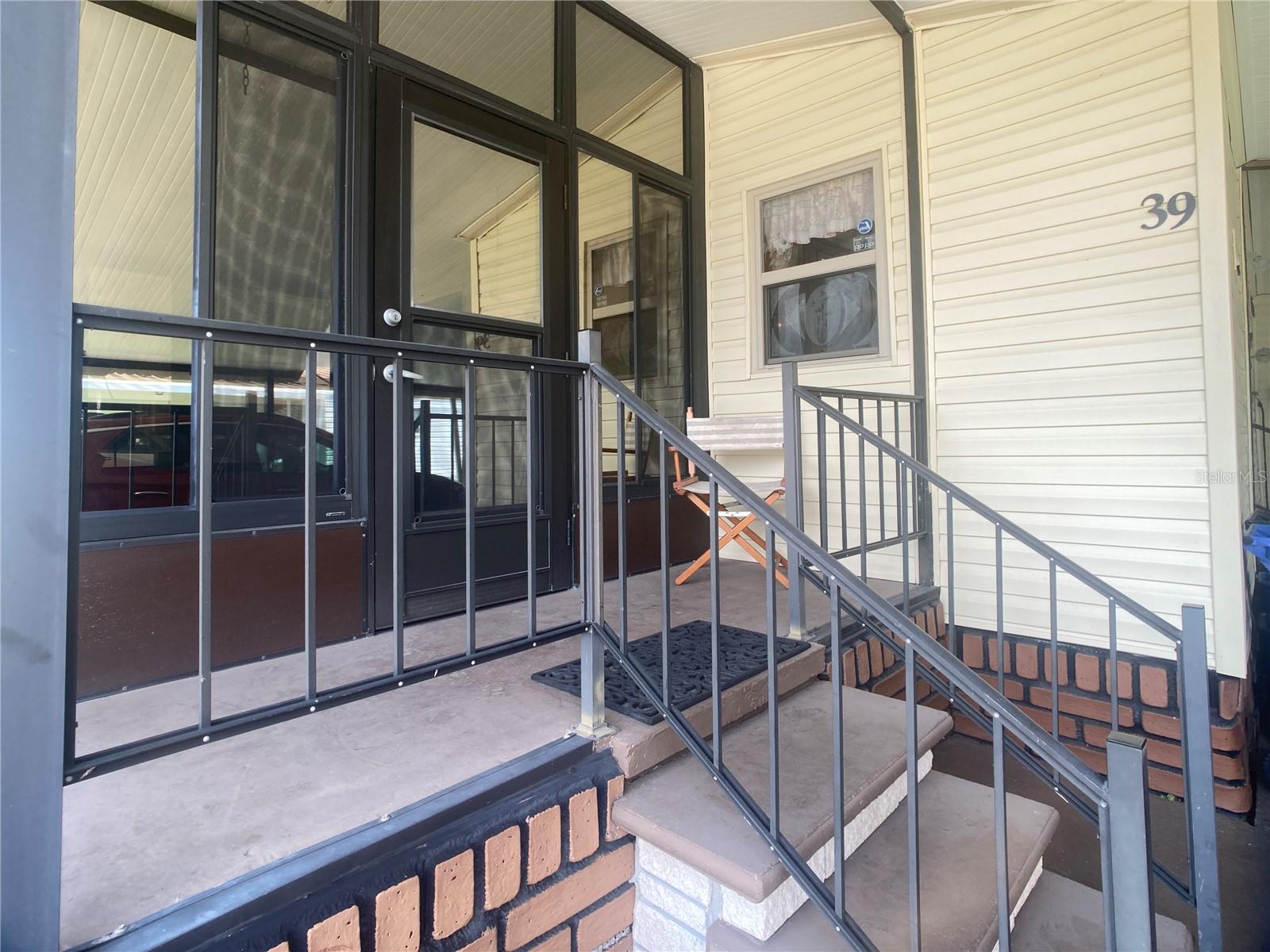 Image 3 of 32 For 1710 7th Street Sw 39