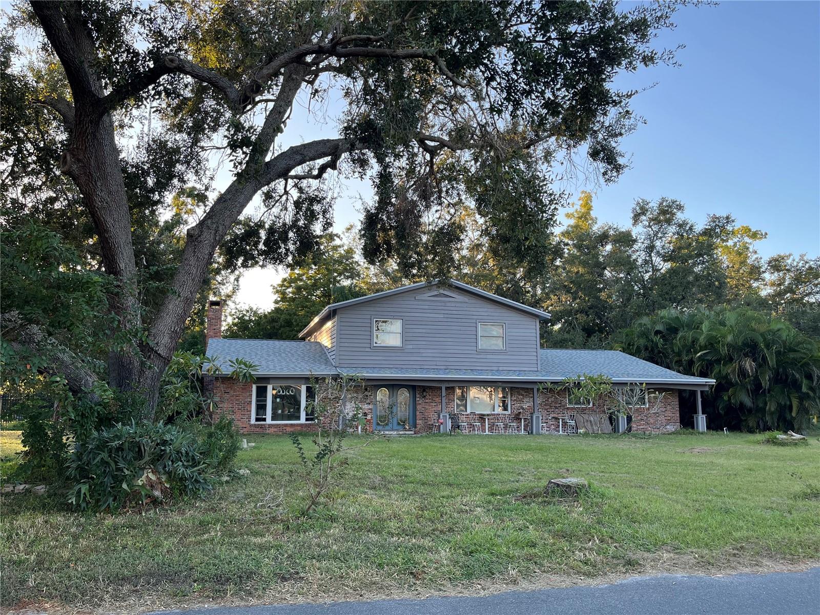 Image 2 of 6 For 10596 Nina Street