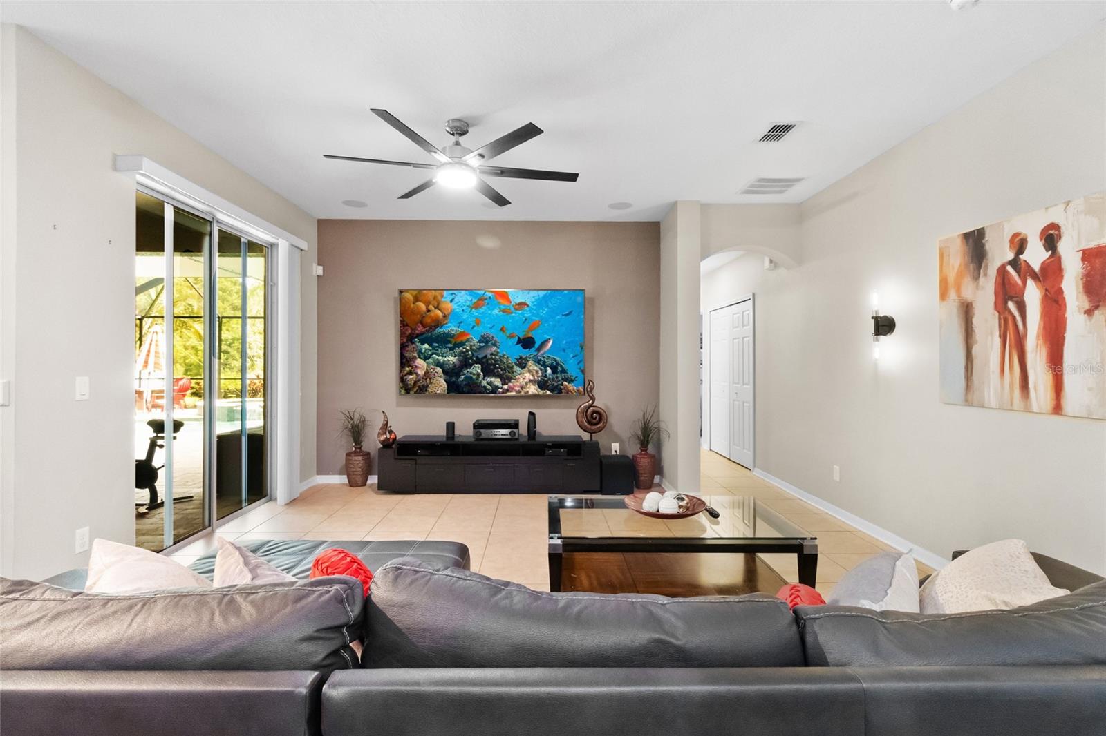 Image 19 of 58 For 317 Royal Bonnet Drive