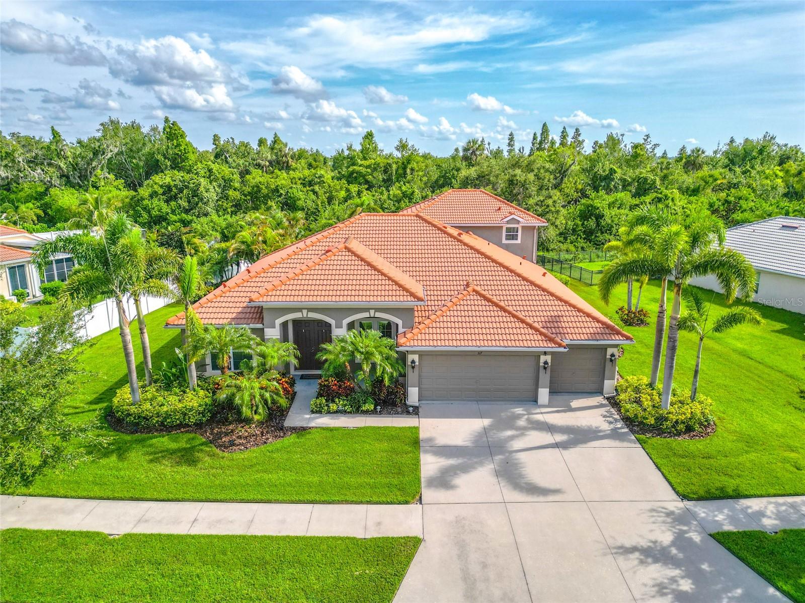 Image 3 of 58 For 317 Royal Bonnet Drive