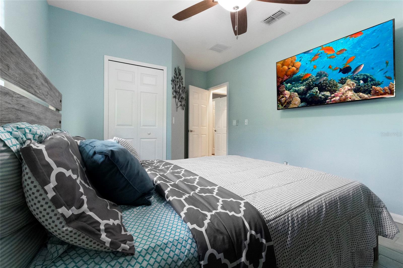 Image 36 of 58 For 317 Royal Bonnet Drive