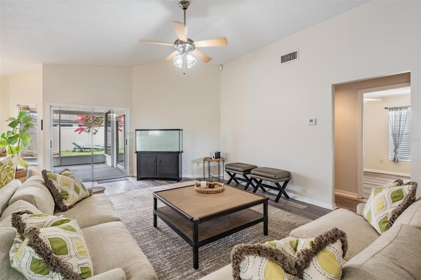 Image 12 of 35 For 2208 Cattleman Drive