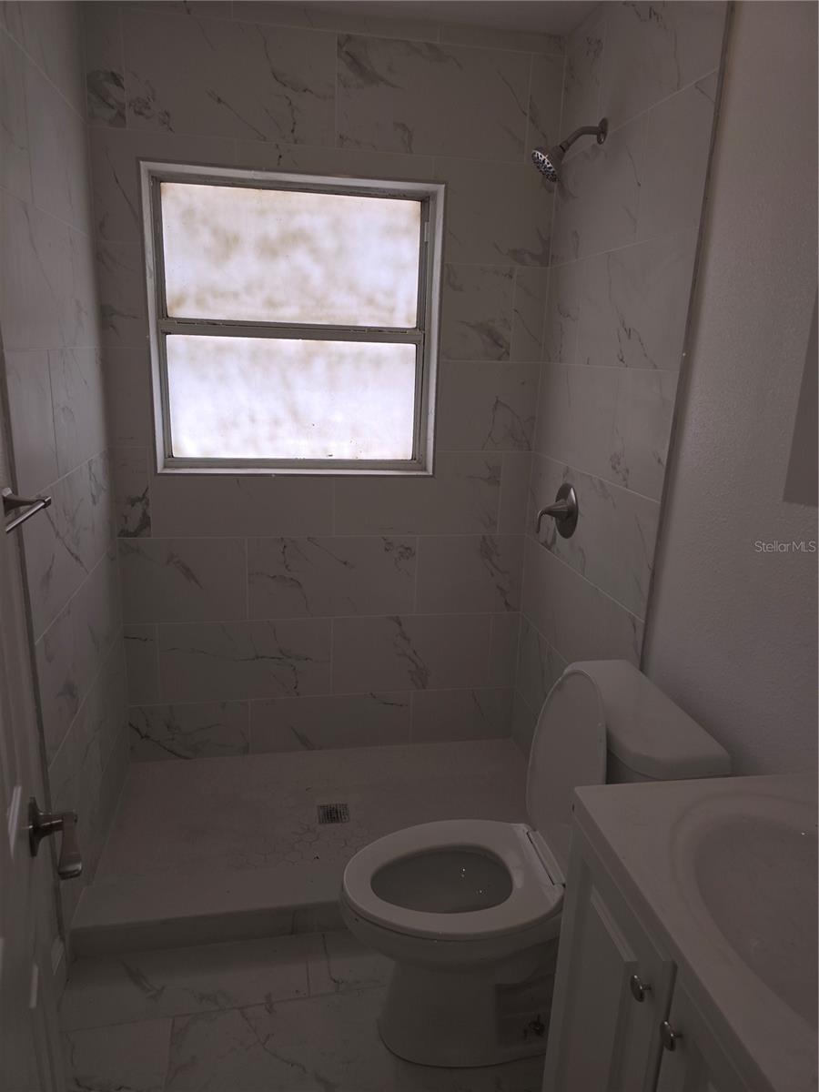 Image 4 of 26 For 3014 Emma Street