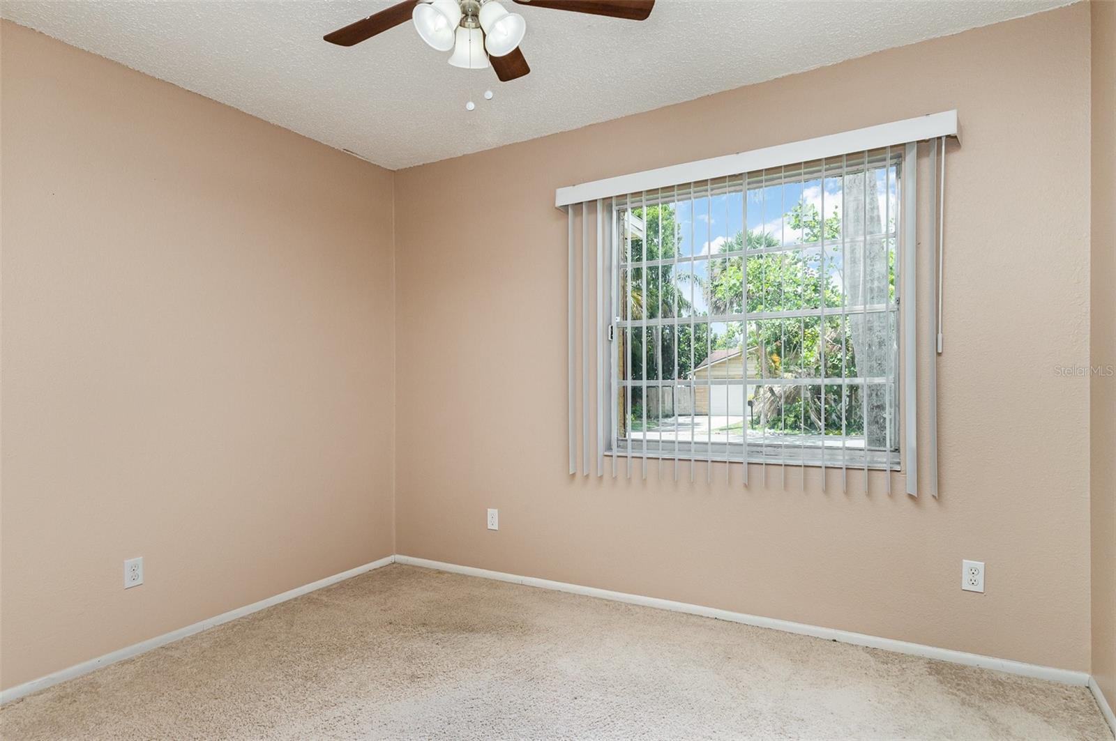 Image 12 of 20 For 530 Orange Court