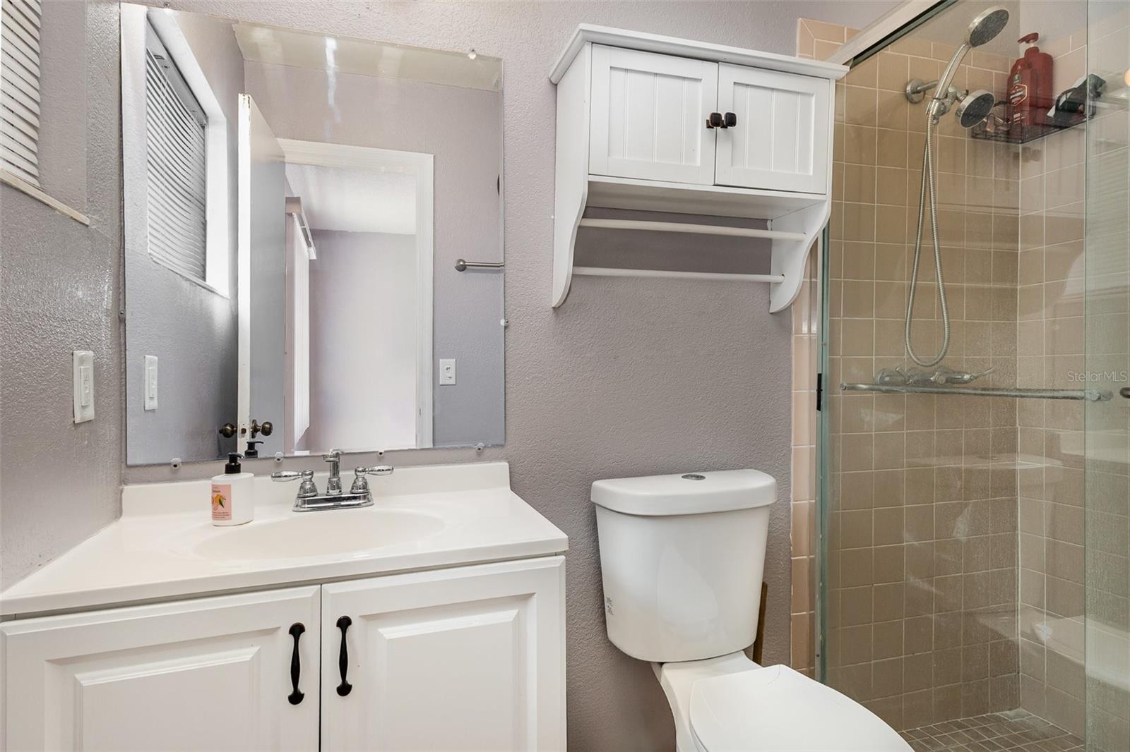 Image 13 of 20 For 530 Orange Court