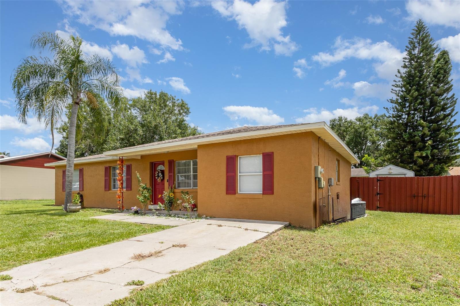 Image 3 of 20 For 530 Orange Court