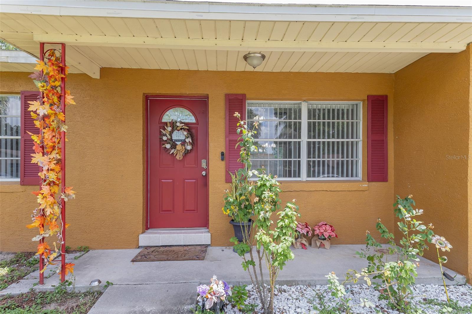 Image 4 of 20 For 530 Orange Court
